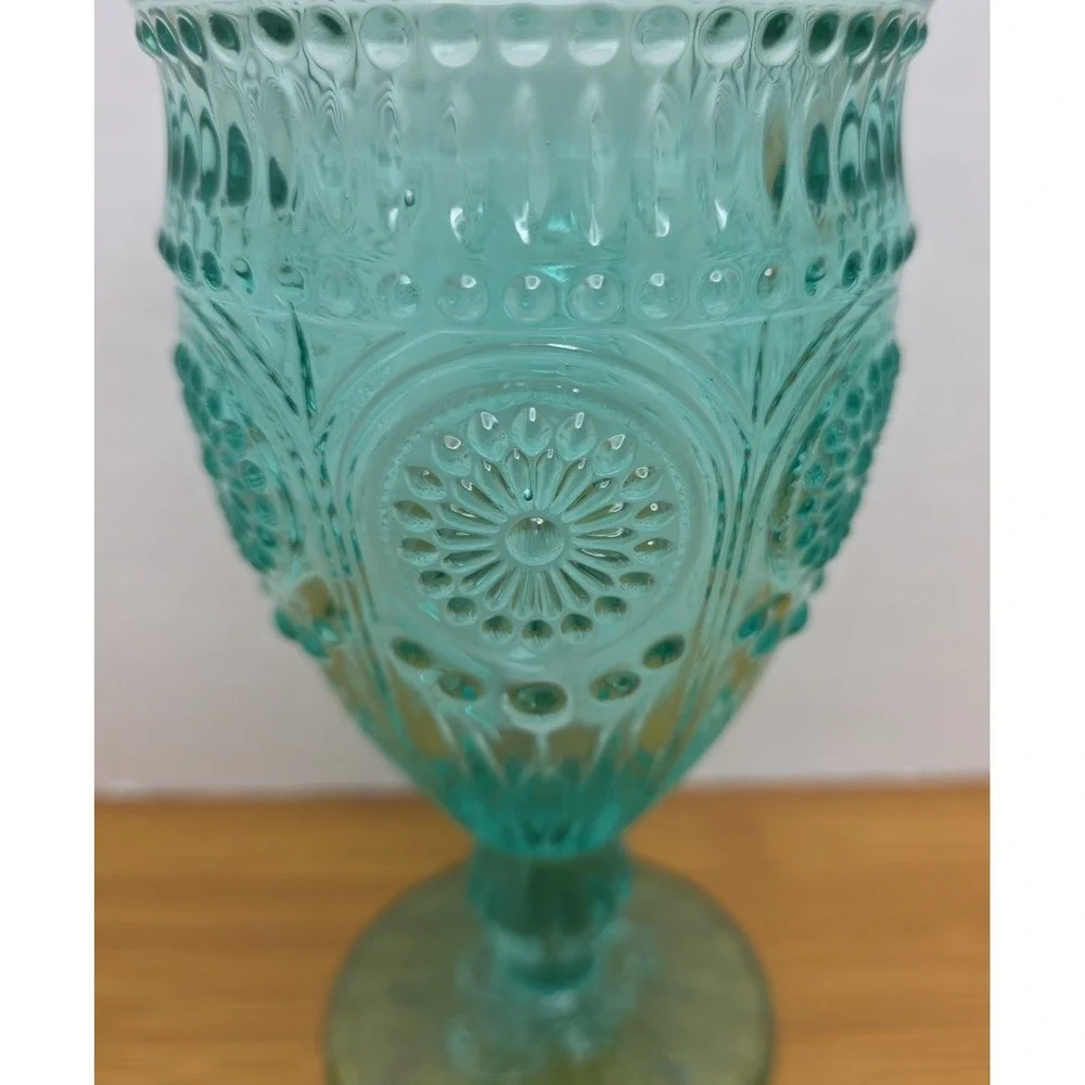 The Pioneer Woman ADELINE Turquoise Blue/Green Glass Footed 12 oz. Water Goblet